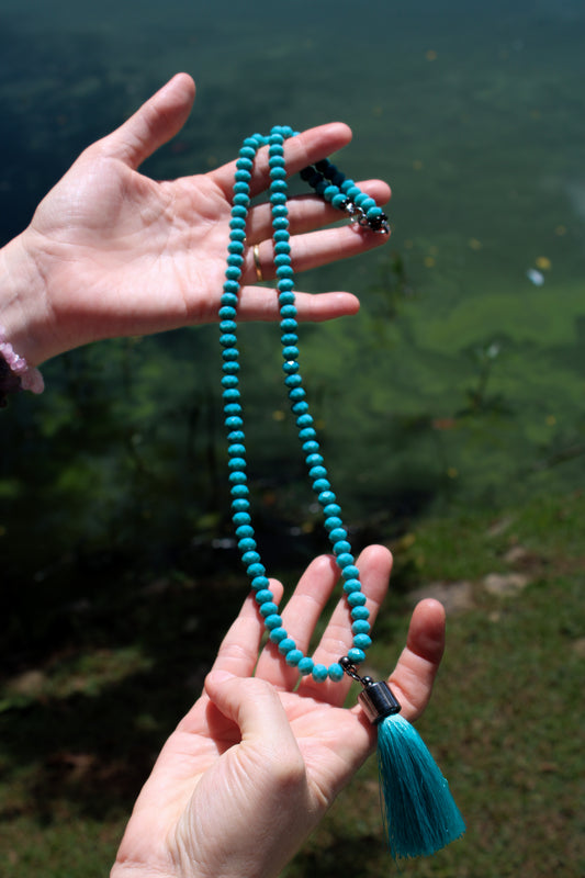 Japamala azul esverdeado