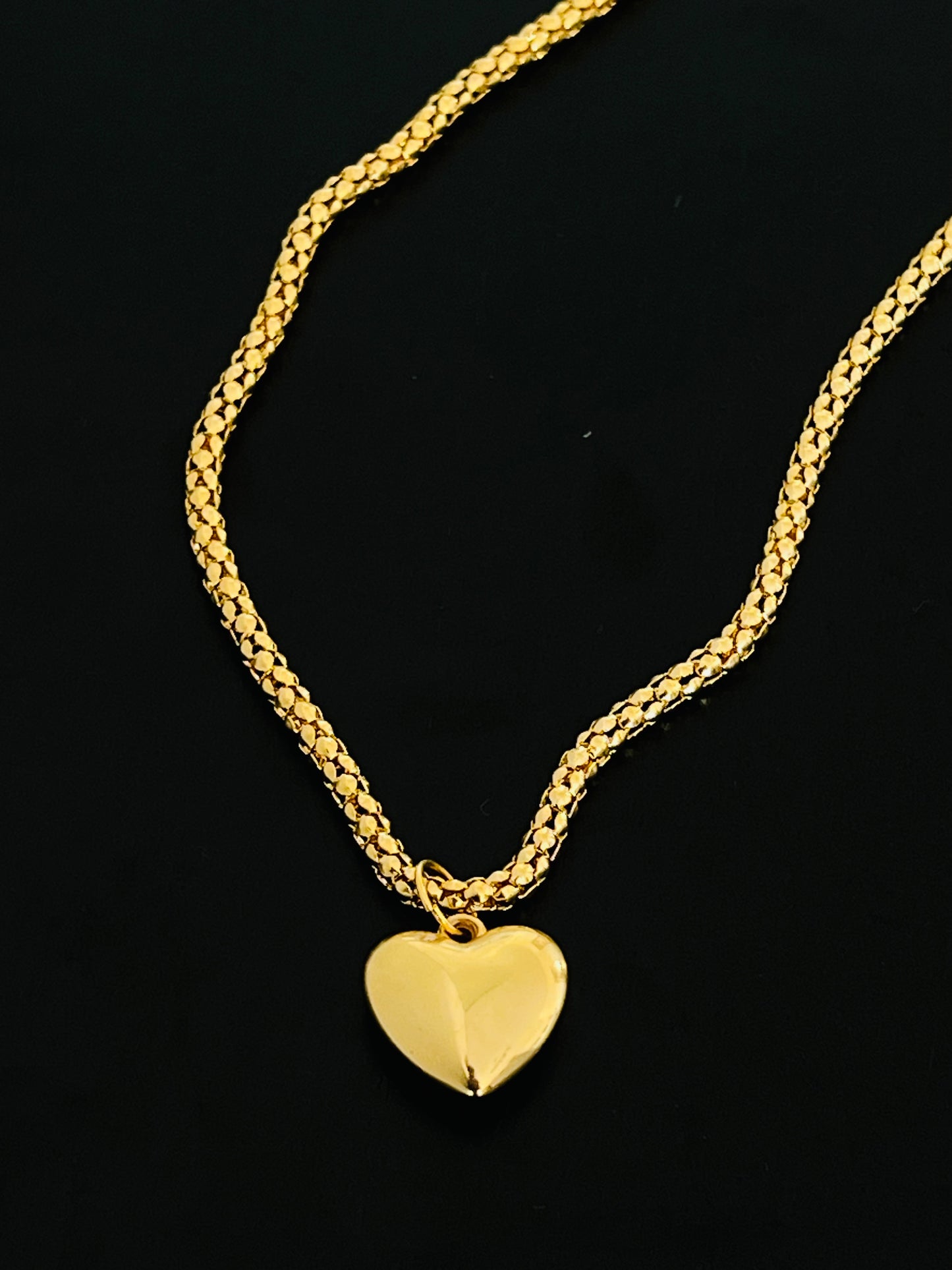 Colar Coração Dourado